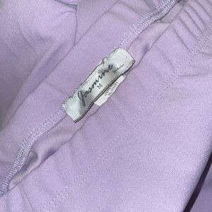 Jasmine M Lavendar 2 piece set 15 x 19 x 21